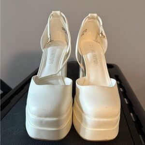 Dream Pairs White Platform Heels